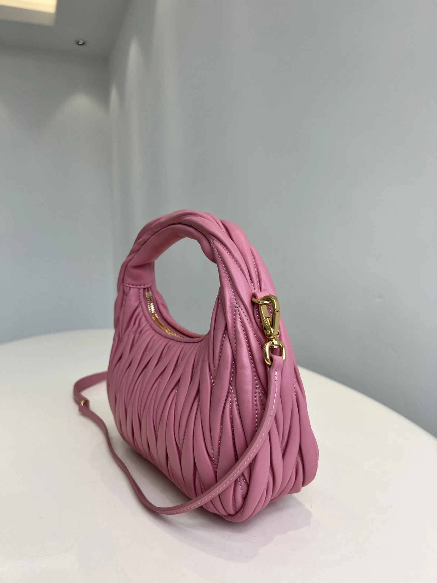 MOMO--- 5BC125-N88-F0638-V-OOY sheepskin item:D-B432D0668