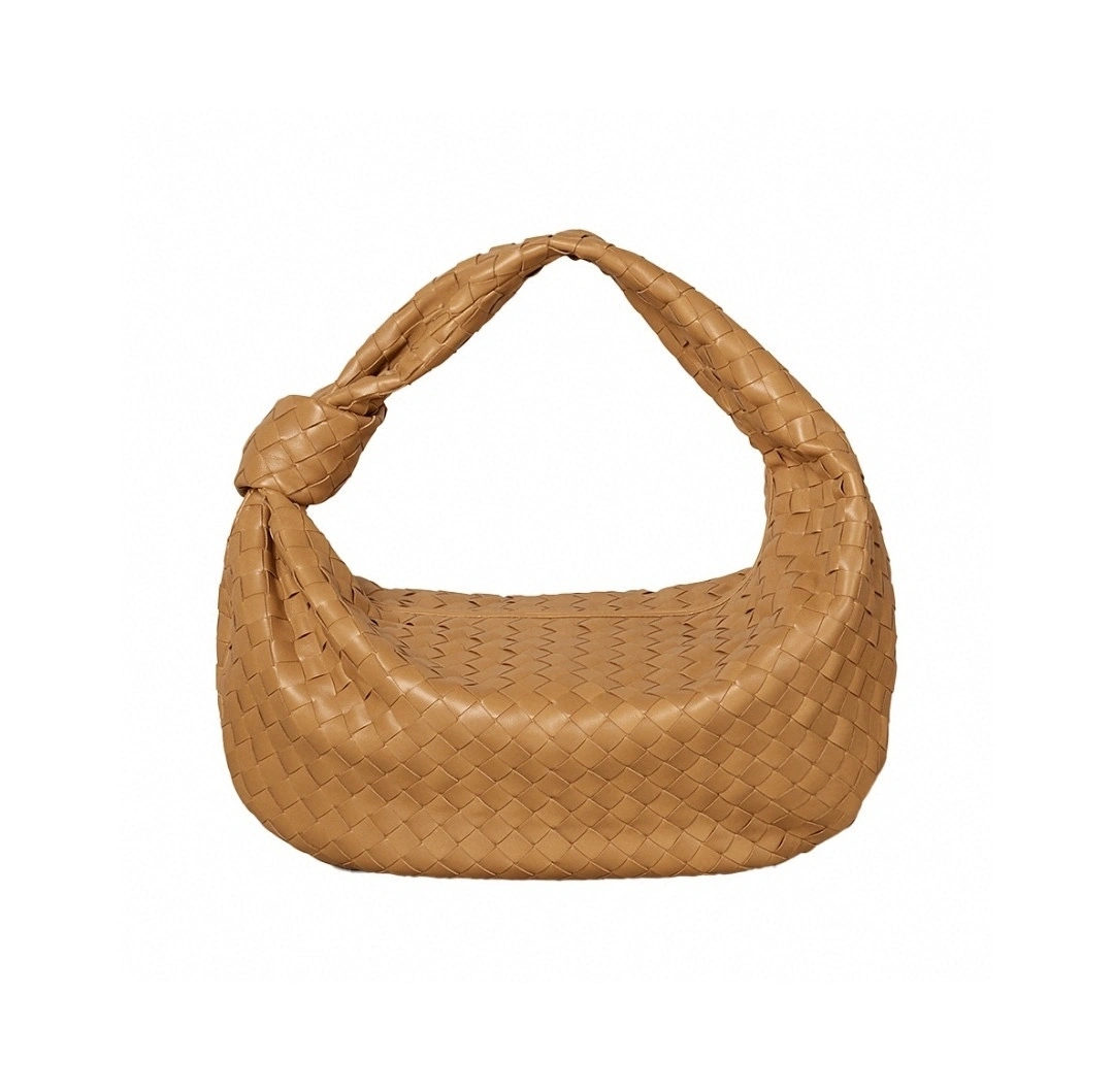 MOMO--- 600261VCPP09830 𝗝𝗢𝗗𝗜𝗘 item:C-B063L0832R