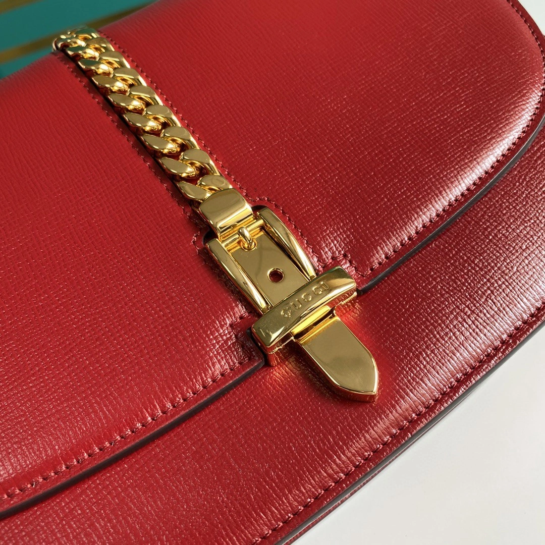 MOMO--- 601067 cowhide item : A-B00H0426A