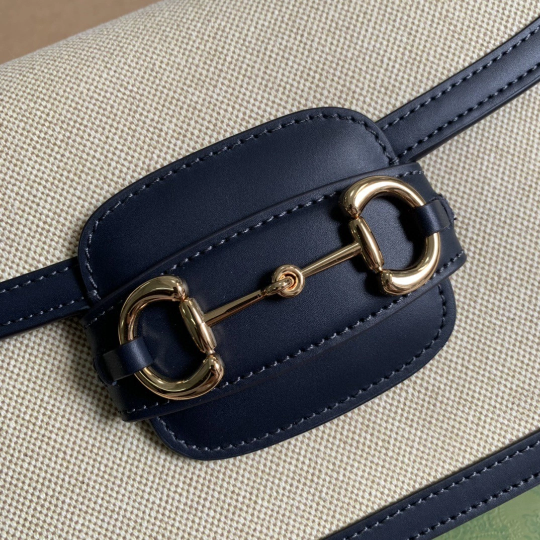 MOMO--- 602204 item : A-B040H0529WA