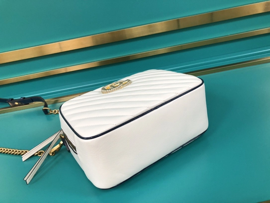 MOMO--- 602270 cowhide item : A-B00H0462A