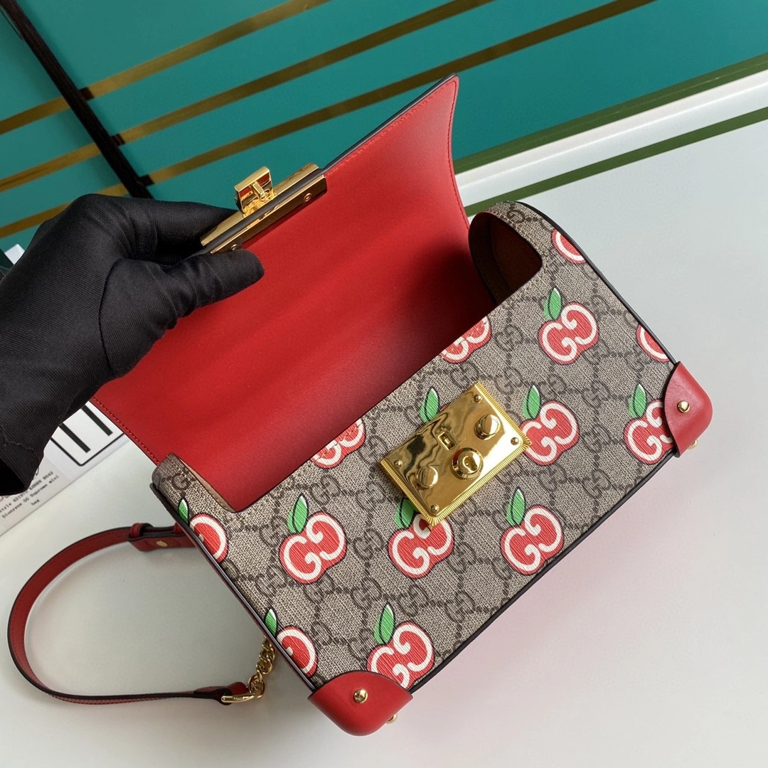 MOMO--- 603221 cowhide item : A-B00H0401A