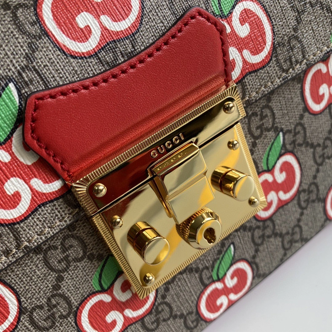 MOMO--- 603221 cowhide item : A-B00H0401A