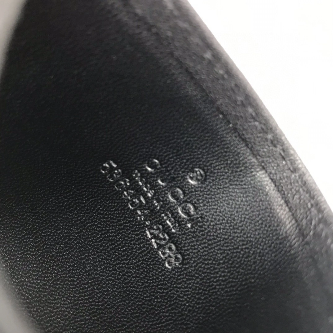 MOMO--- 625564 cowhide item : A-B00H1746A