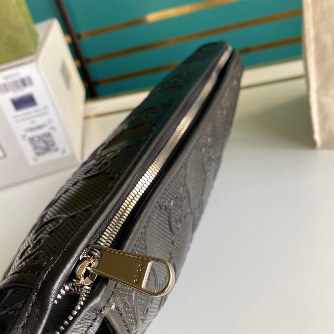 MOMO--- 625568 cowhide item : A-B00H0611WA