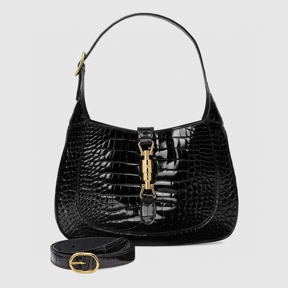 MOMO--- 636709 cowhide item : A-B040H0438A