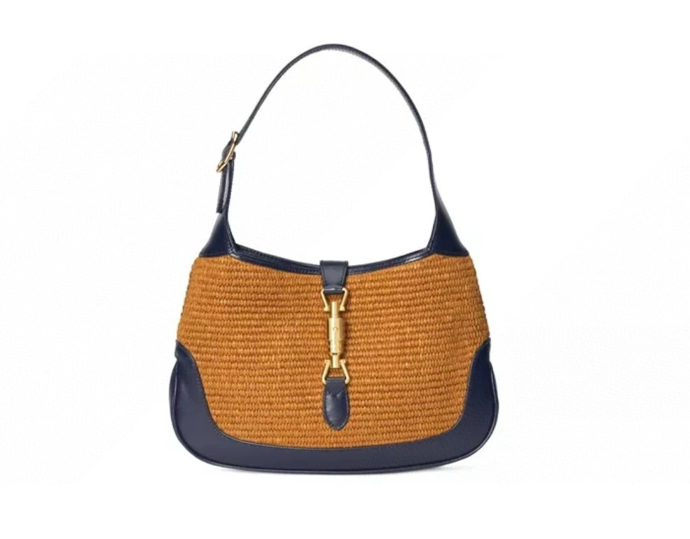 MOMO--- 636709 item : A-B00H0435A
