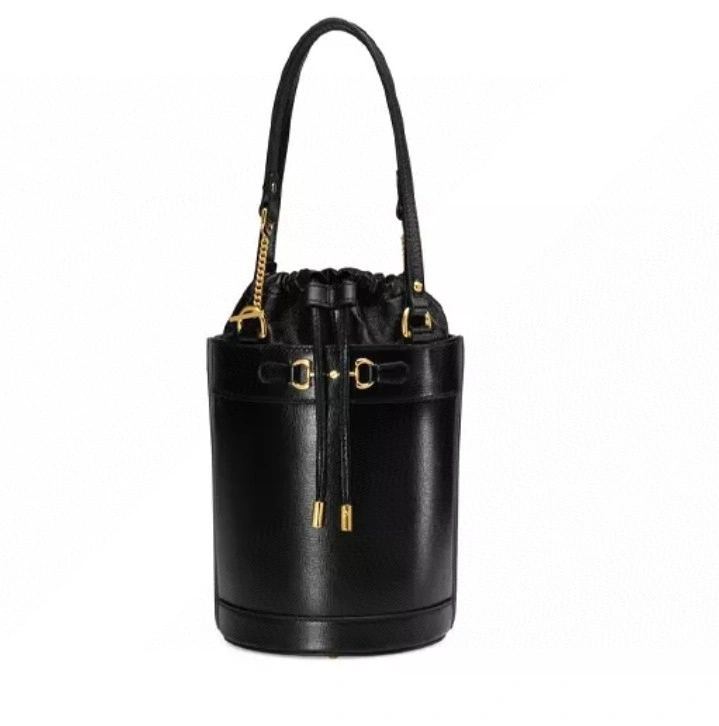 MOMO--- 637115 cowhide item : A-B00H0459A