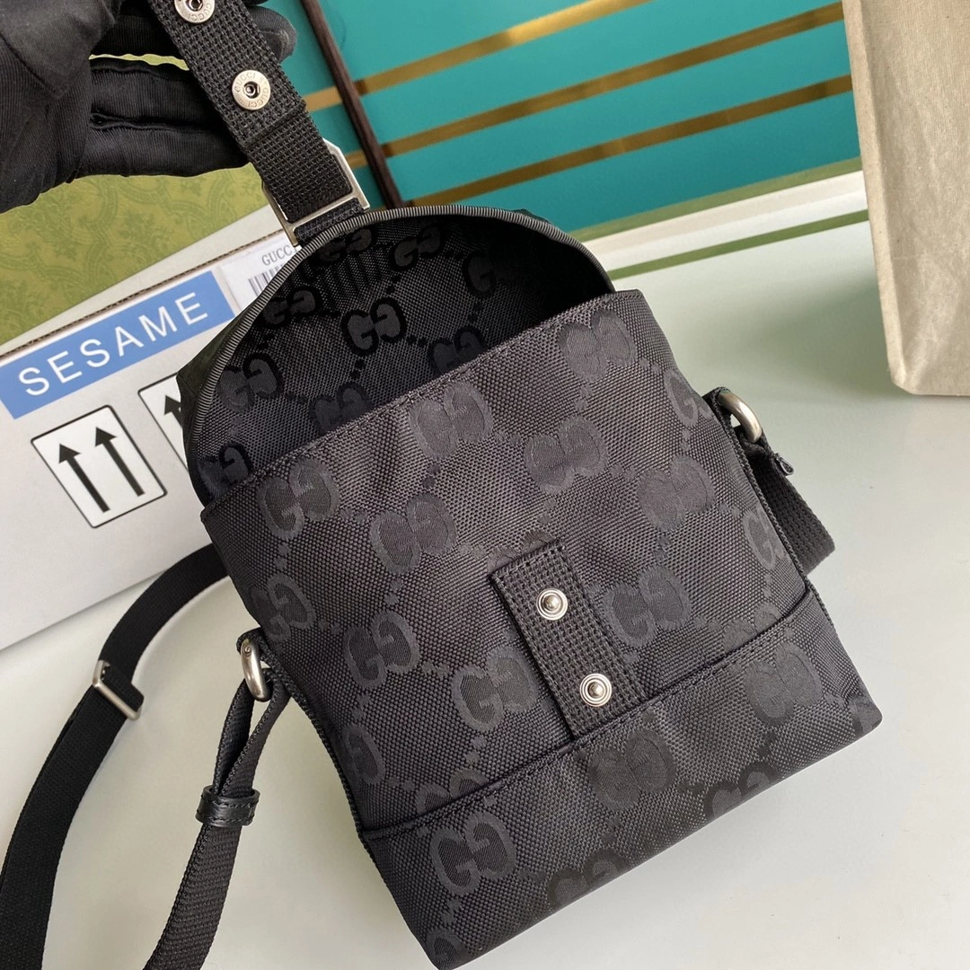 MOMO--- 643858 cowhide item : A-B00H0550WA