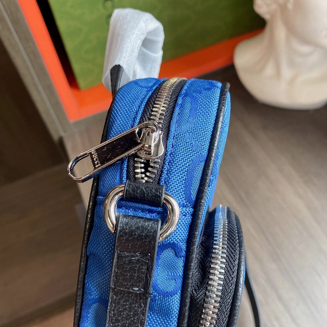 MOMO--- 643882 cowhide item : A-B00H1826A