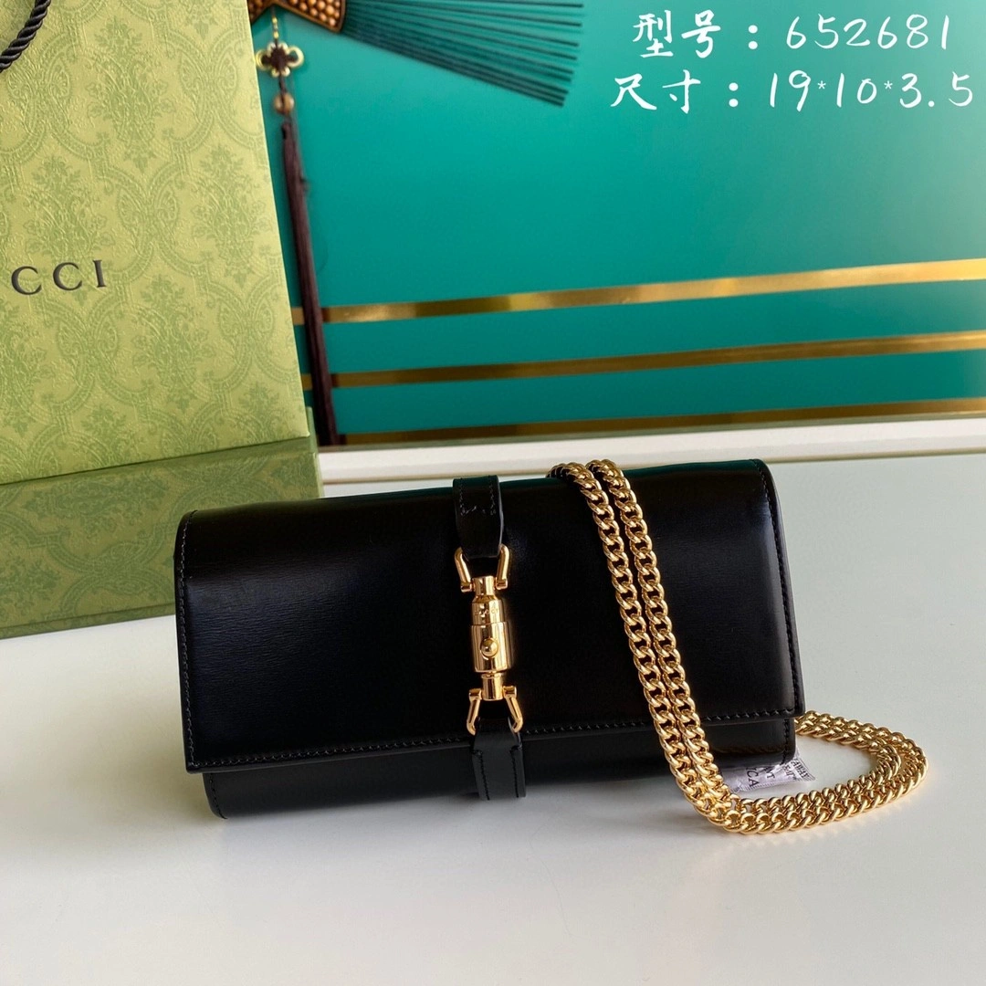 MOMO--- 652681 item : A-B271H0419A