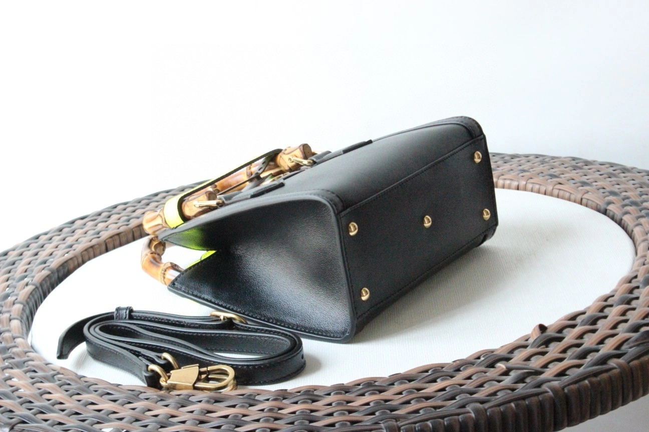 MOMO--- 655661 cowhide item : A-B191H0338A