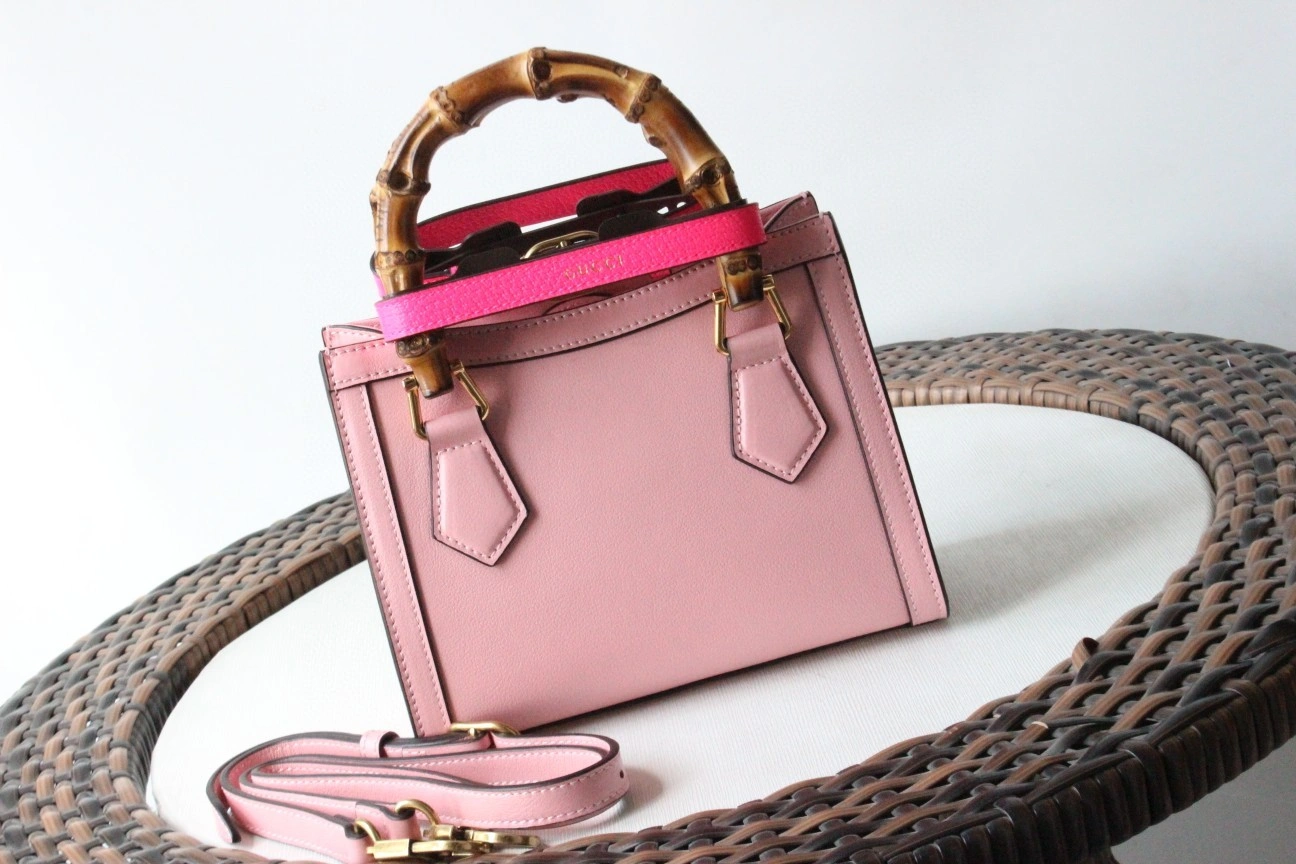 MOMO--- 655661 cowhide item : A-B191H0340A