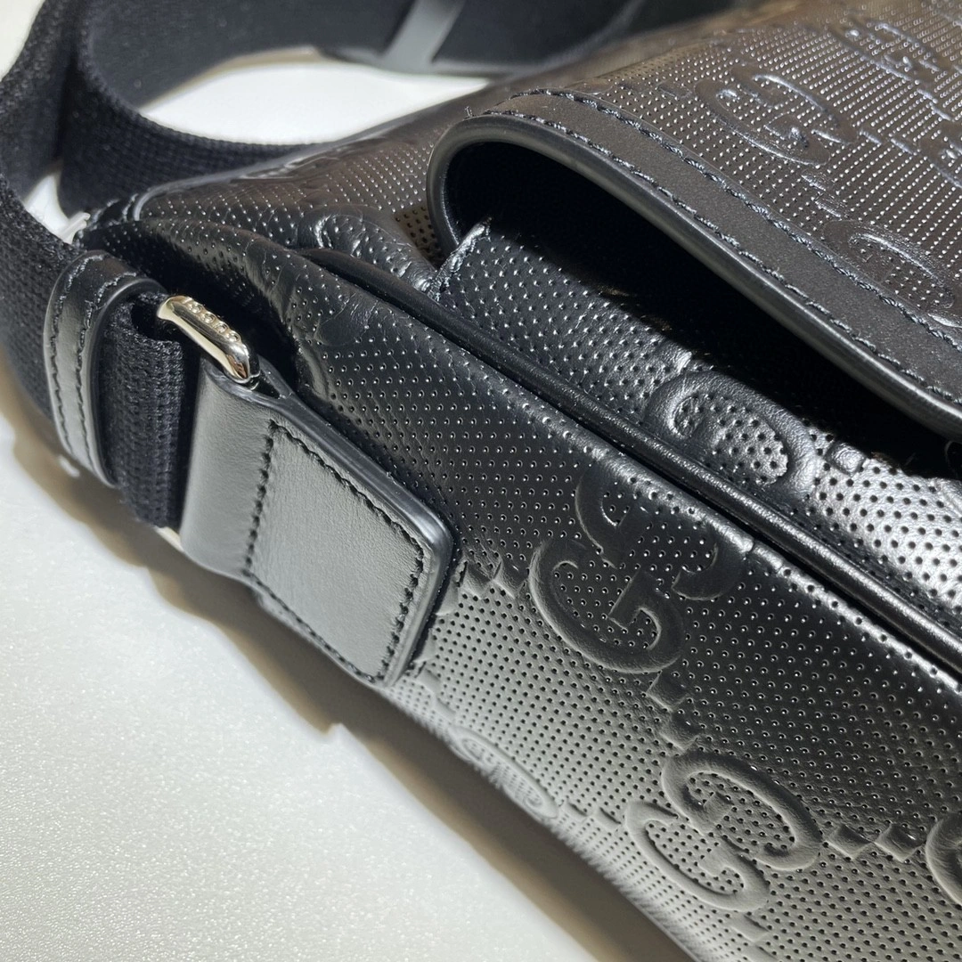 MOMO--- 658565 item : A-B00H1719A
