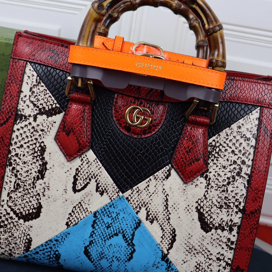 MOMO--- 660195 cowhide item : A-B00H1733A