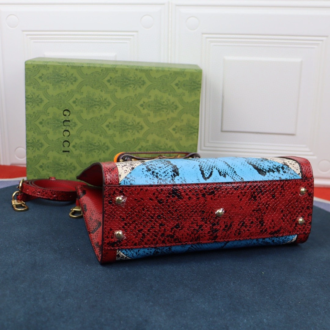 MOMO--- 660195 cowhide item : A-B00H1733A