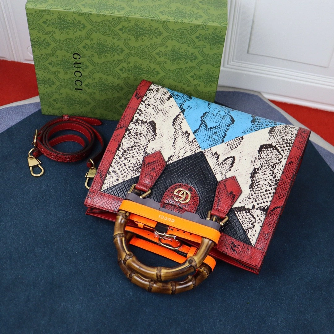 MOMO--- 660195 cowhide item : A-B00H1733A