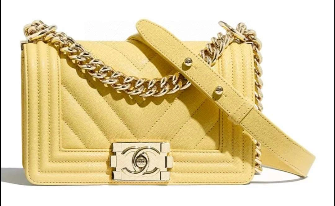 *MOMO--- 67085 cowhide item : A-B00G2846