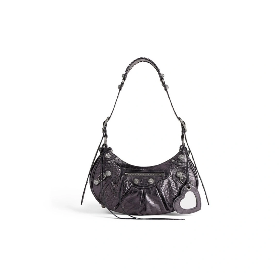 MOMO--- 6713072101L1015 Le Cagole item:C-B063L0806R