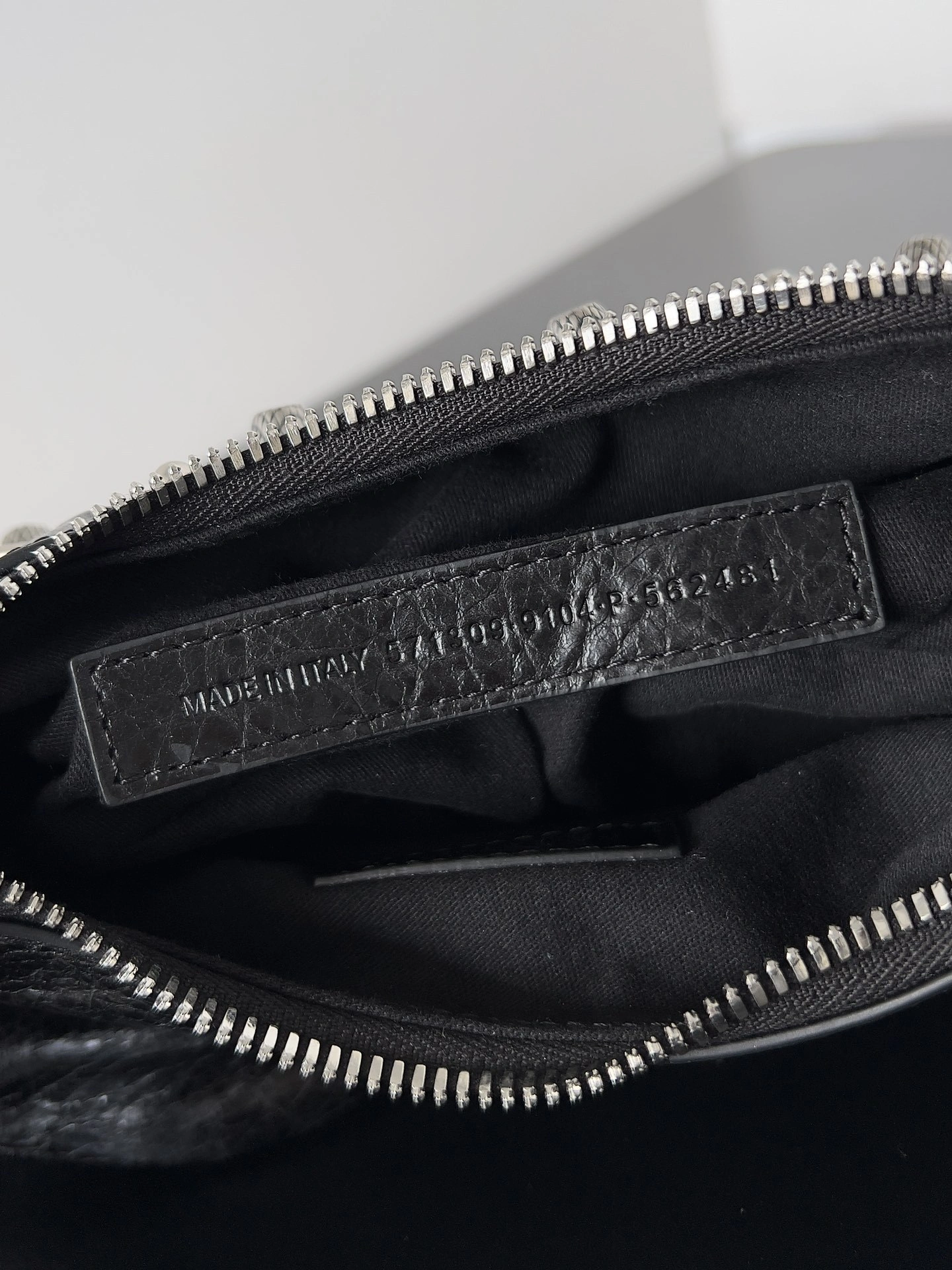 MOMO--- 6713092AALB1000 Le Cagole item:C-B063L0809R