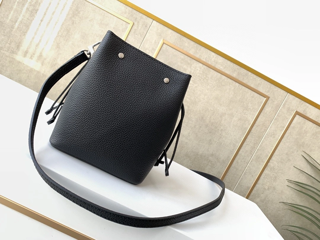 MOMO--- 68709 item : A-B00H0349