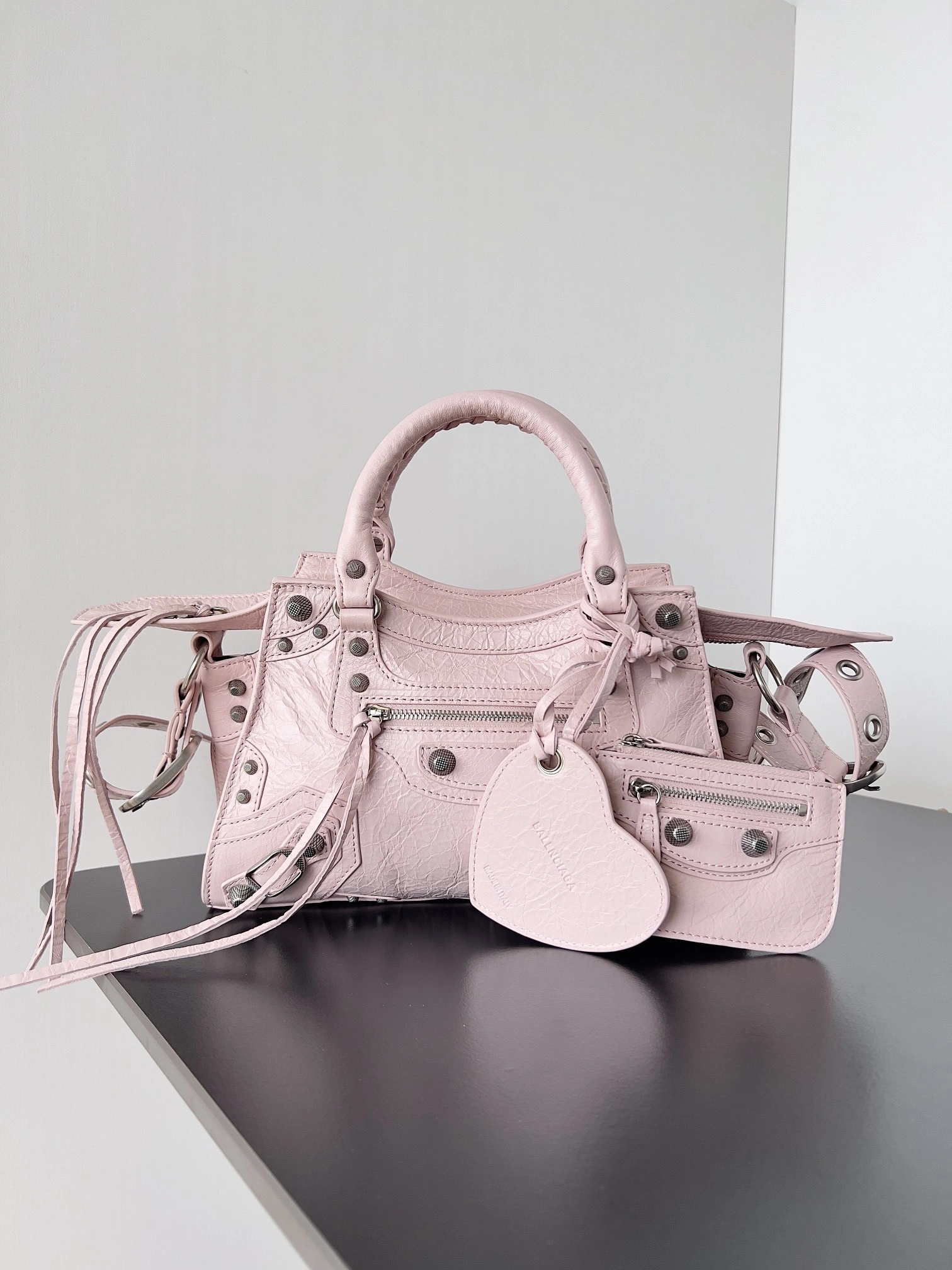 MOMO--- 700940210B06904 Neo cagole sheepskin item:C-B063L0816R