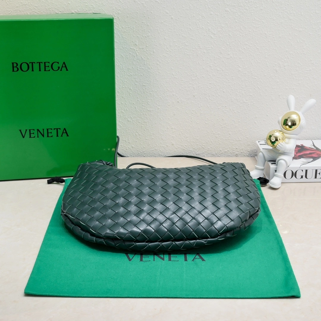 MOMO--- 716082VCPP13060 sheepskin Sardine item:C-B134L0829R