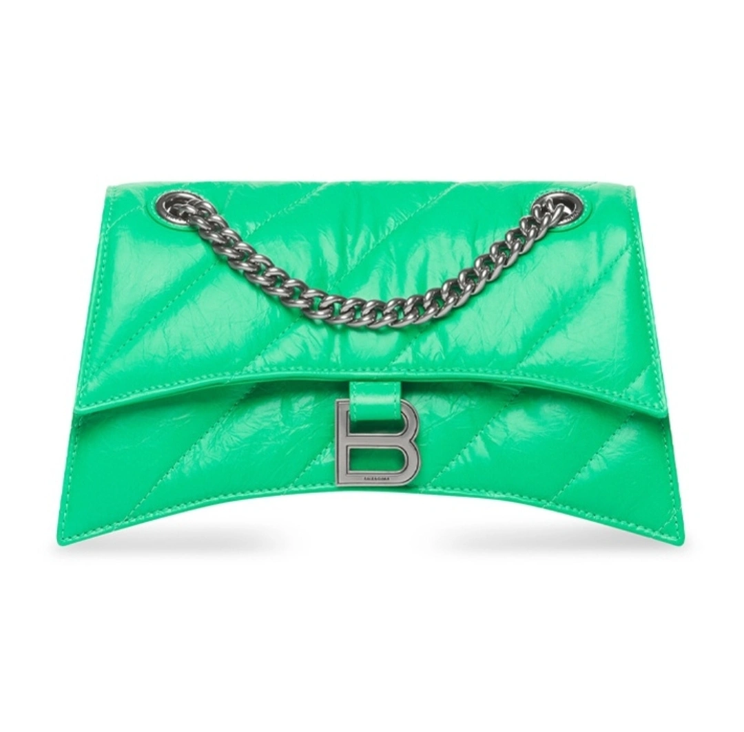 MOMO--- 716351210J03809 crush item:C-B063L0812R