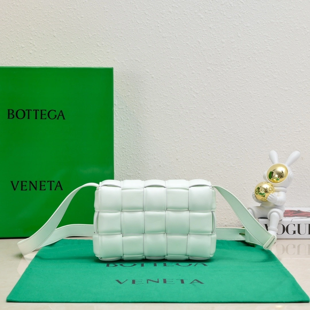 MOMO--- 717506VCQR11807 sheepskin Cassette item:C-B134L0844R
