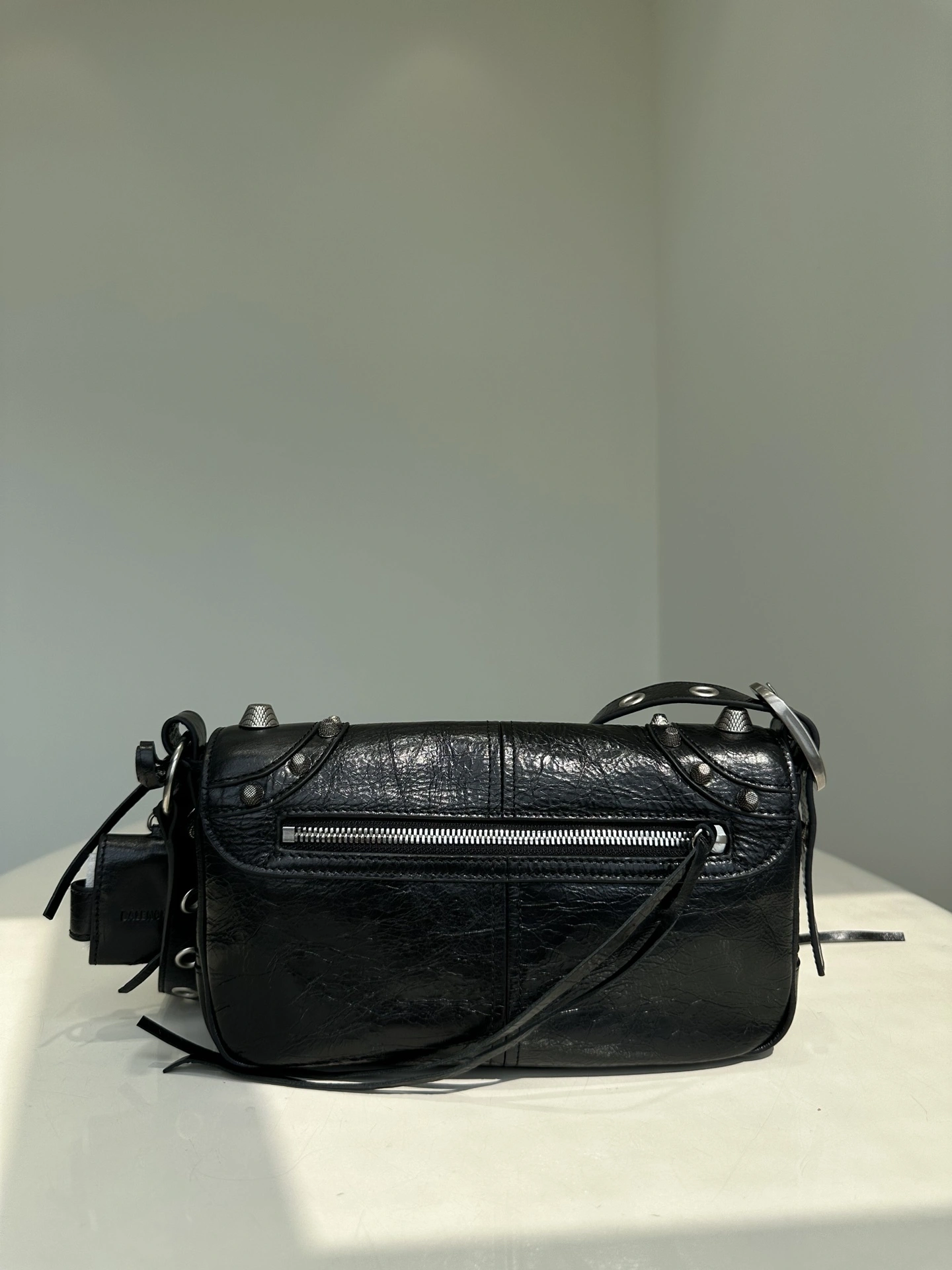 MOMO--- 719082210KR1000 sheepskin item:D-B432D0680
