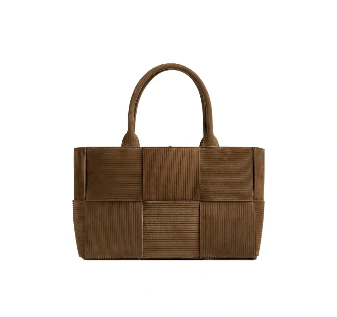 MOMO--- 757822V38T12282 ArcoTote sheepskin Intreccio item:C-B134L0837R