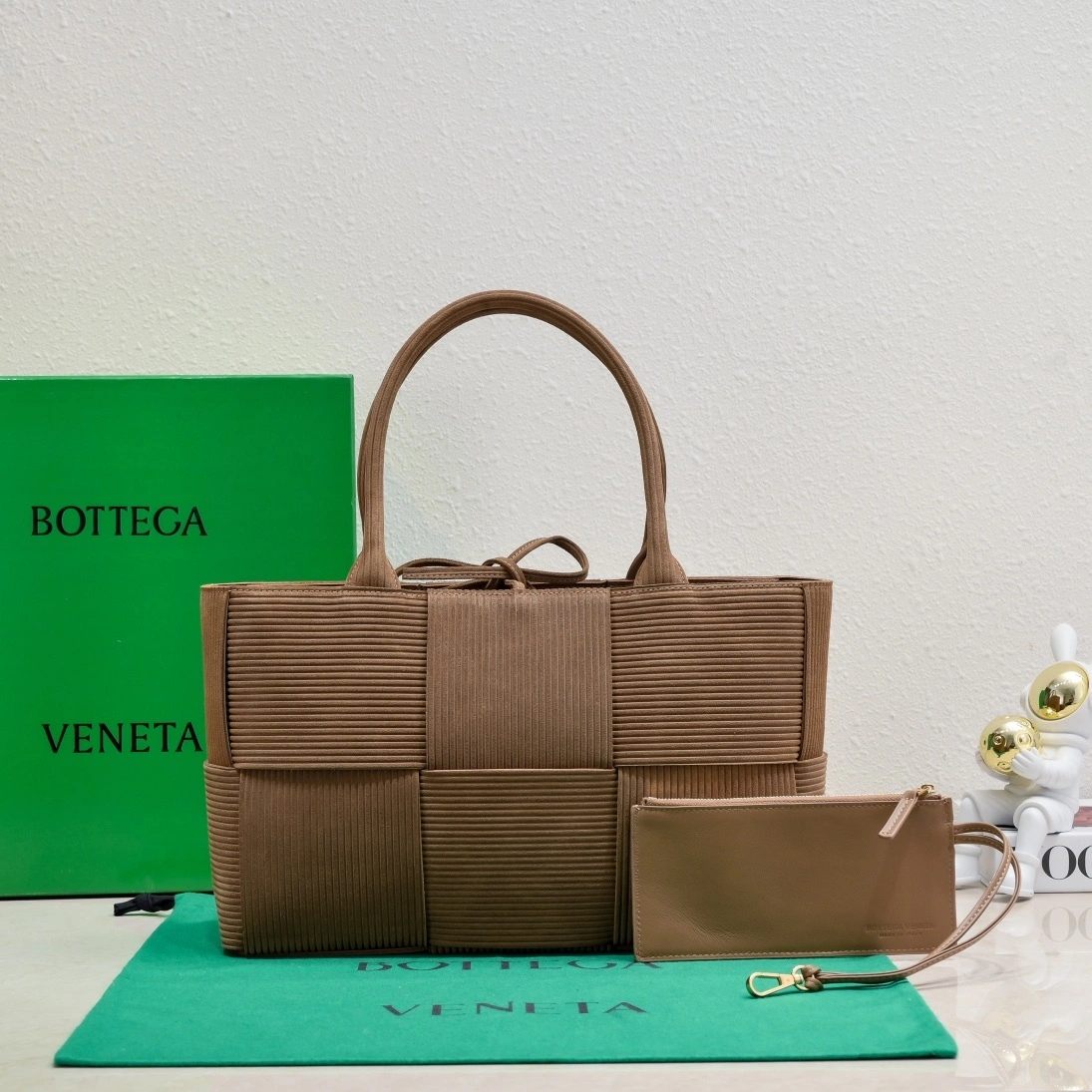 MOMO--- 757822V38T12282 ArcoTote sheepskin Intreccio item:C-B134L0837R