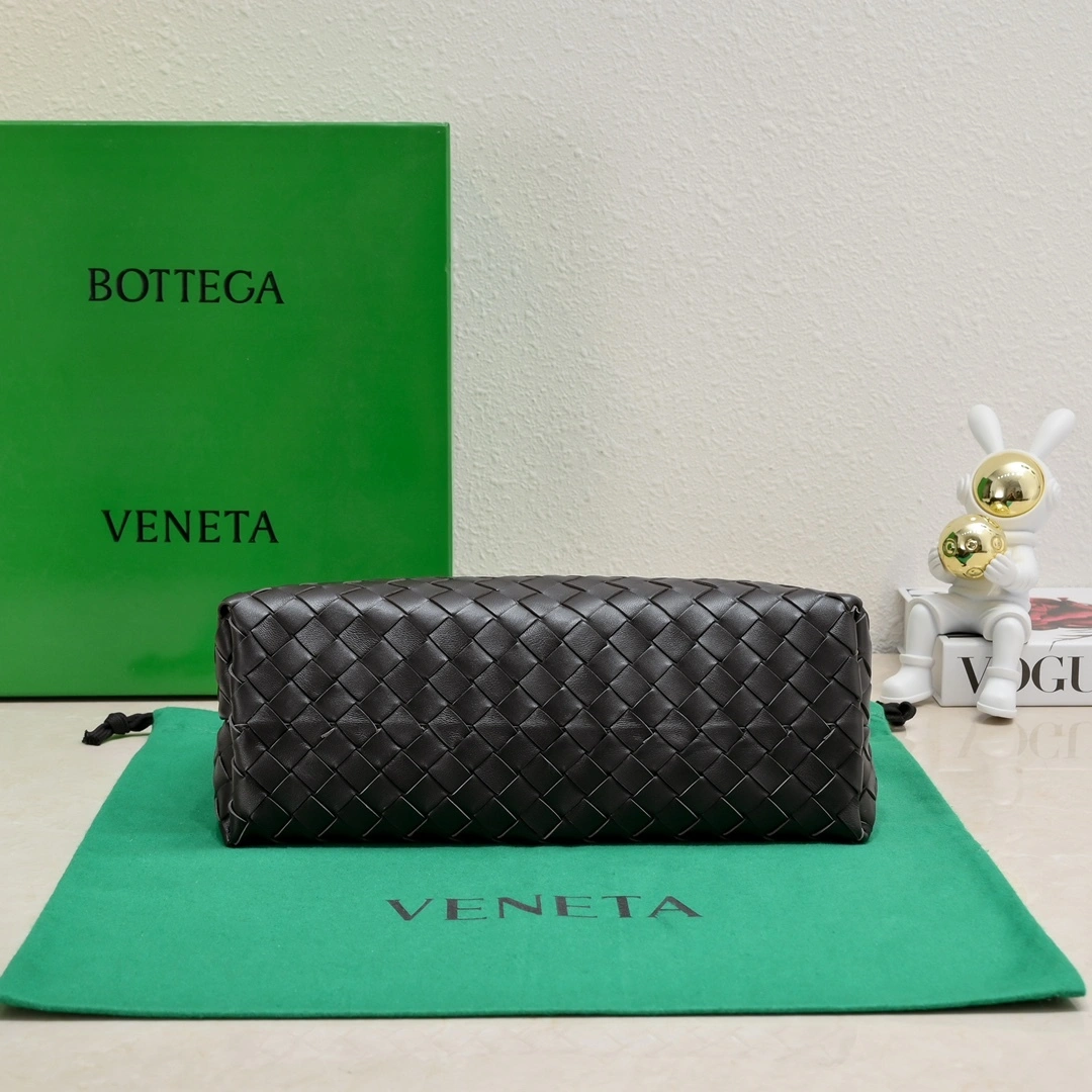 MOMO--- 766010VCPP11139 Andiamo sheepskin item:C-B134L0838R
