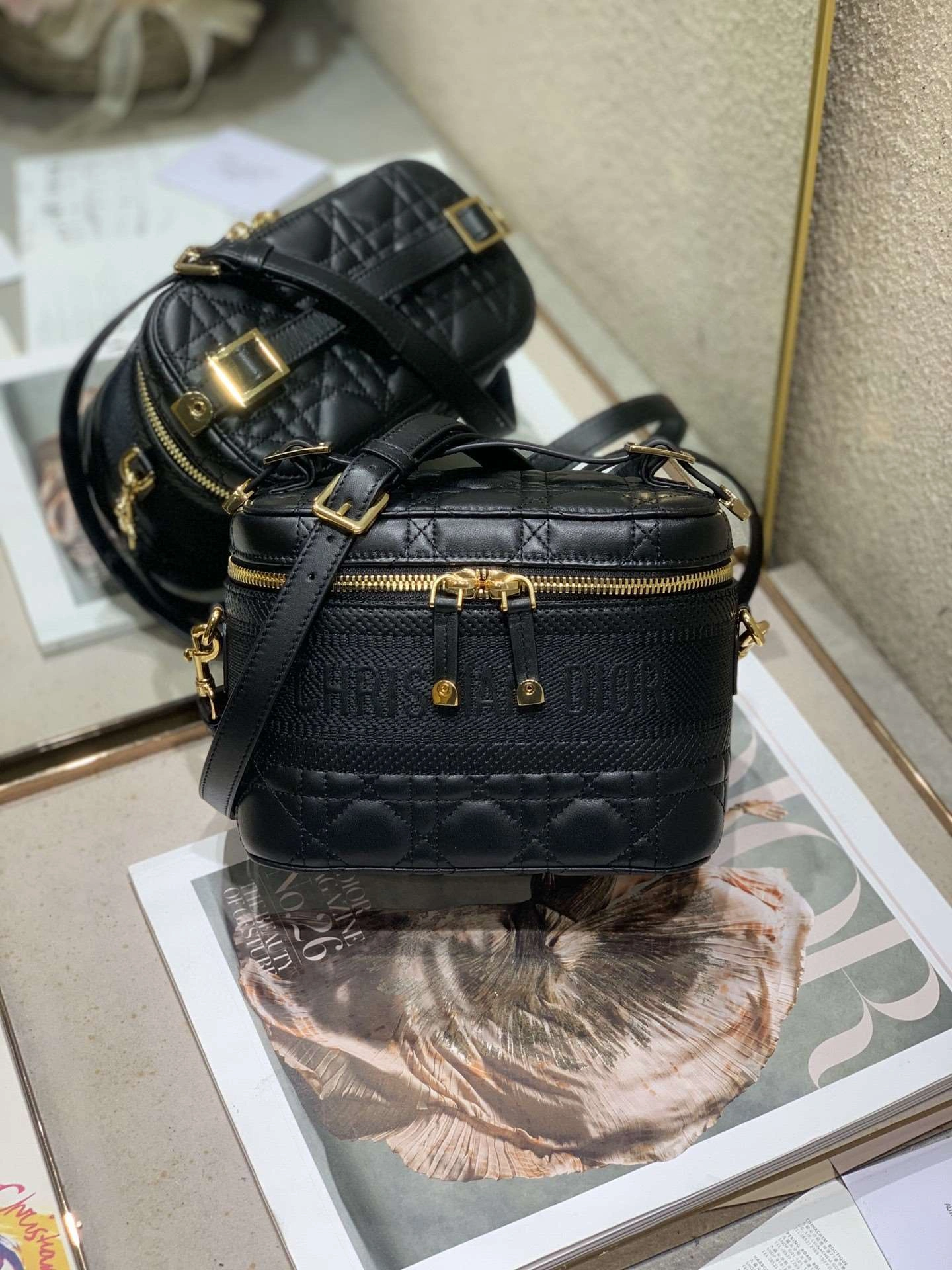 *MOMO--- 80017 sheephide item : A-B271H0512L