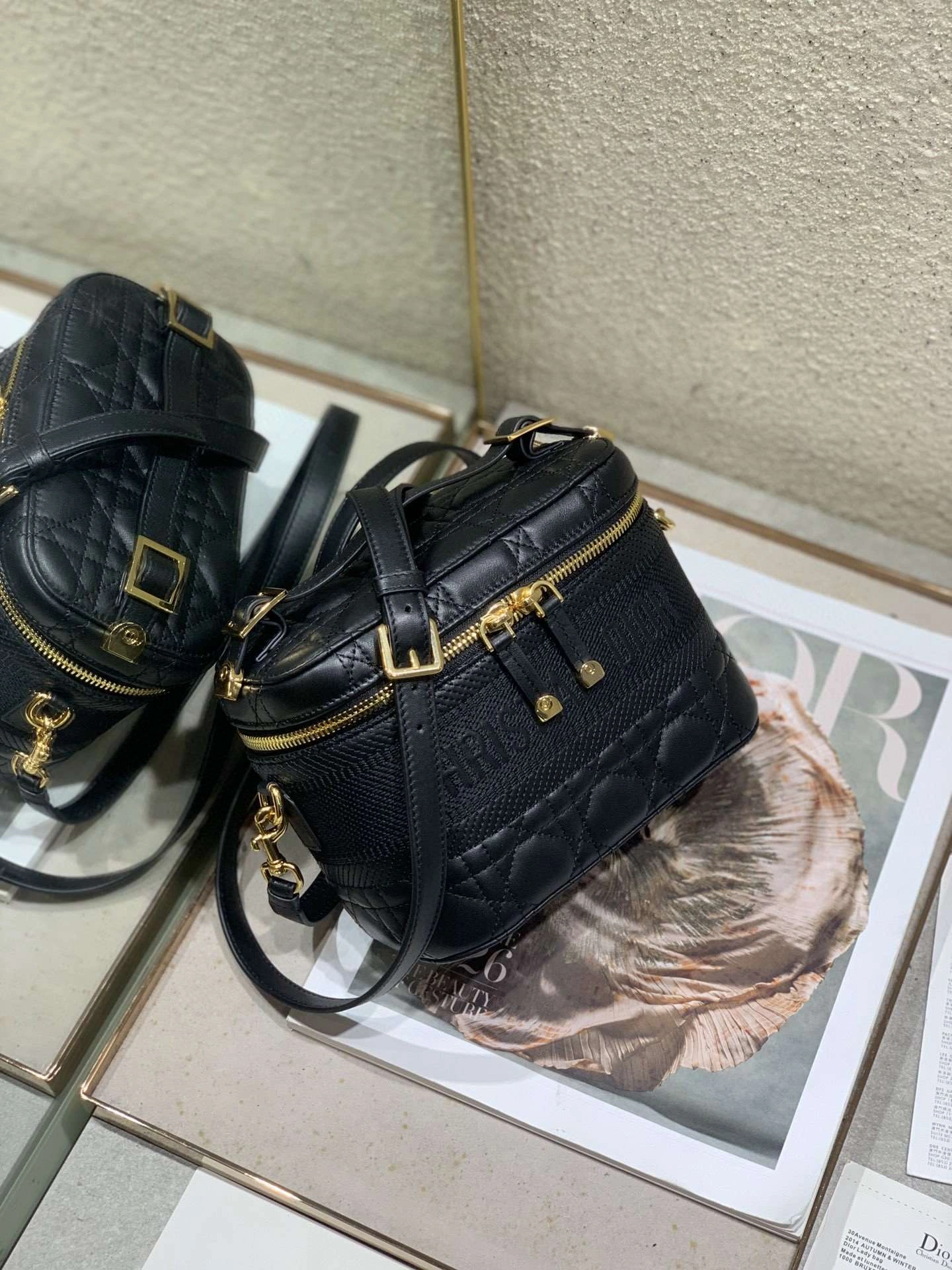 *MOMO--- 80017 sheephide item : A-B271H0512L