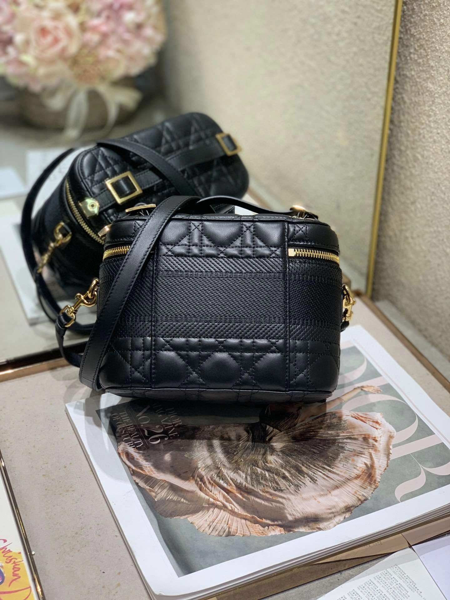 *MOMO--- 80017 sheephide item : A-B271H0512L