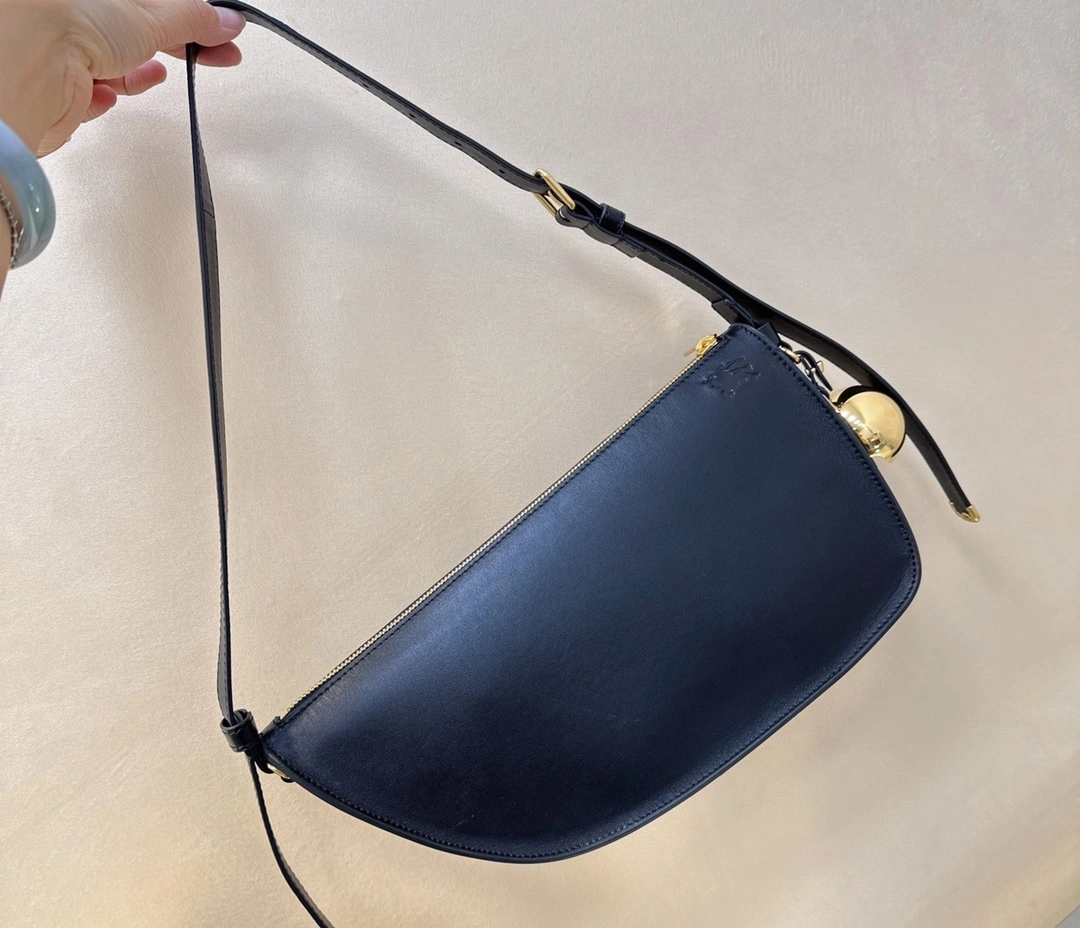 MOMO--- 80775821 item:D-B000B2917