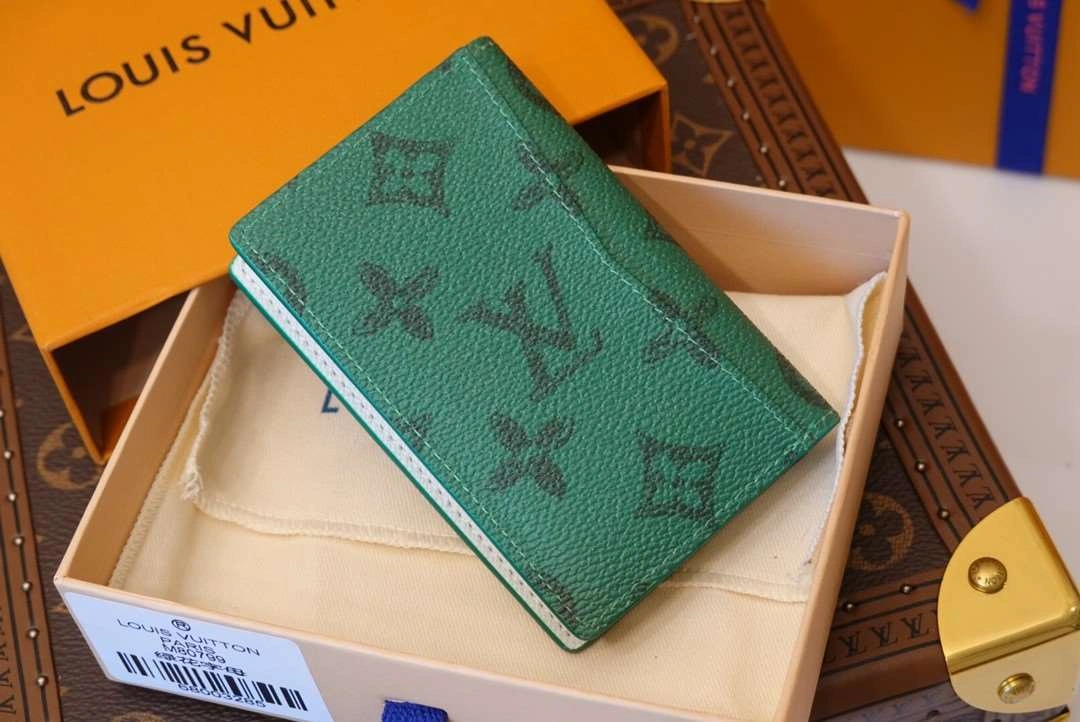 *MOMO--- 80798 item : A-B00G2638