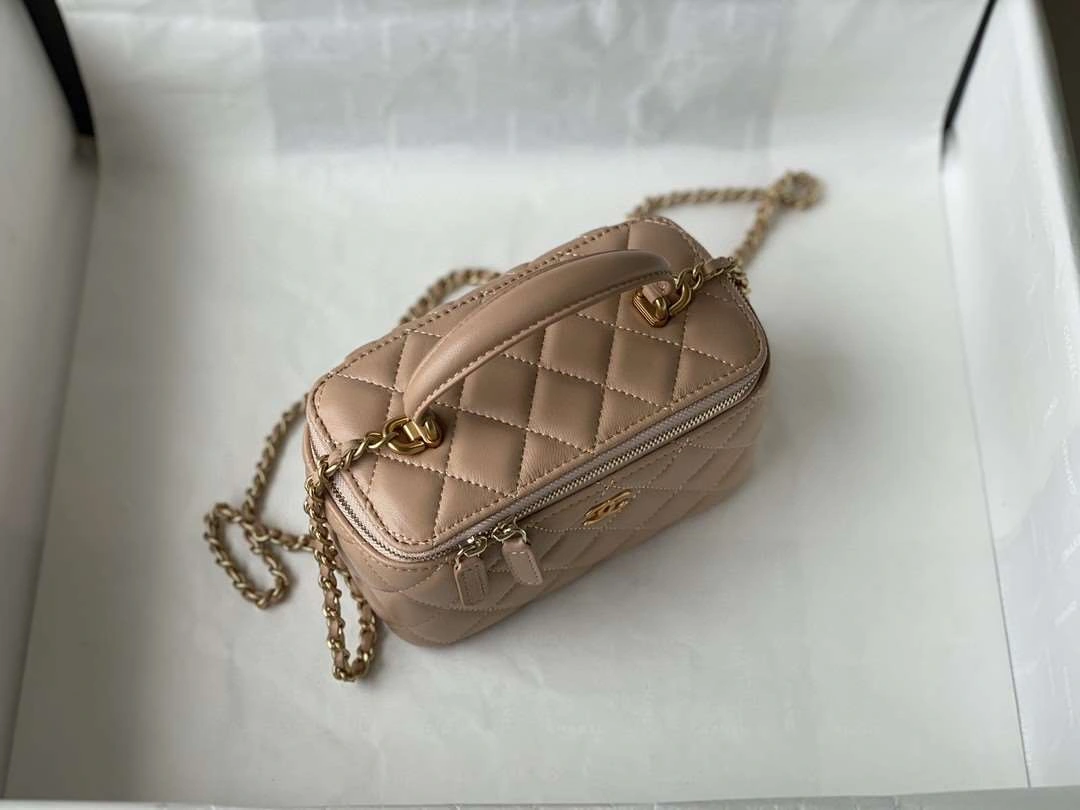 *MOMO--- 817218 sheepskin item : 050B00G2208