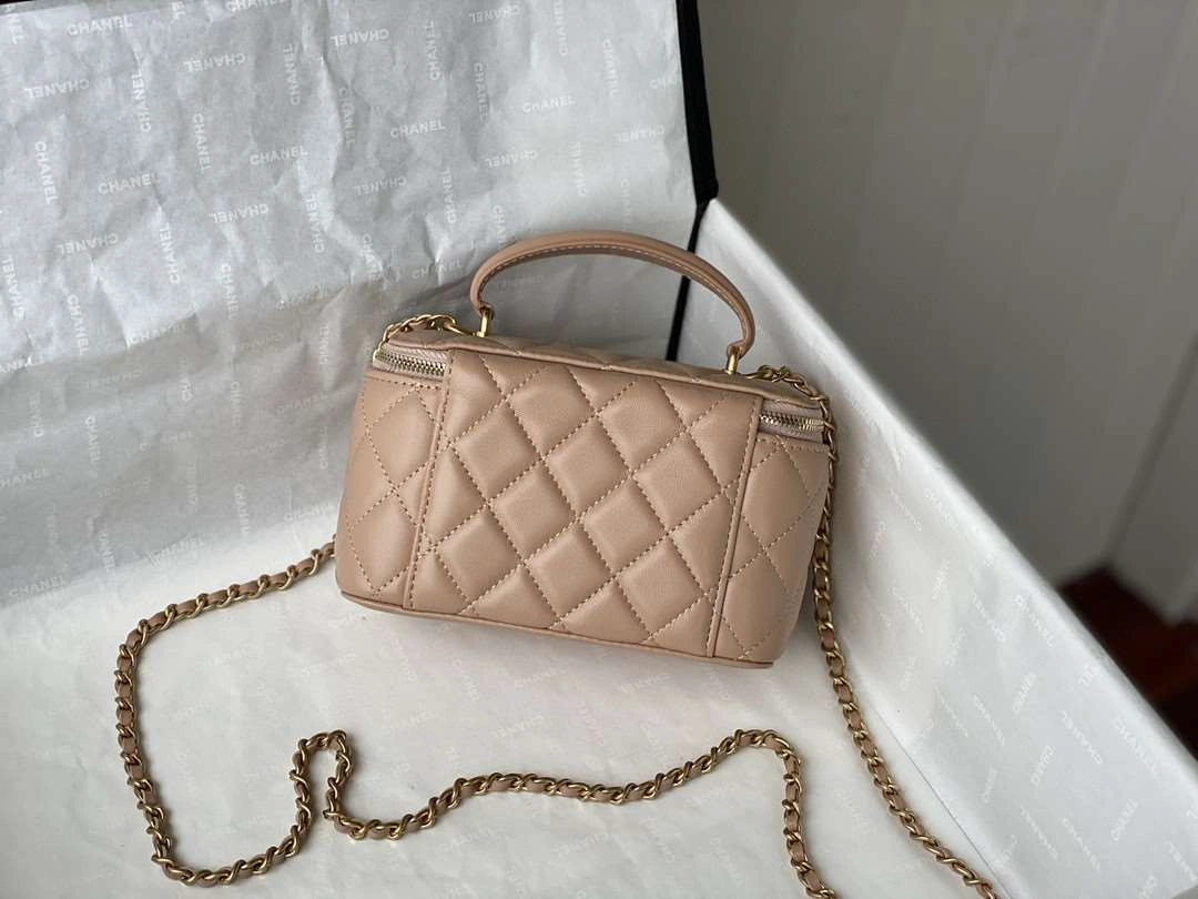 *MOMO--- 817218 sheepskin item : 050B00G2208