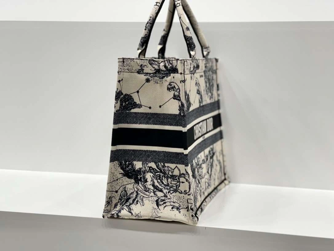 *MOMO--- 8642 cowhide item : A-B00H2344A