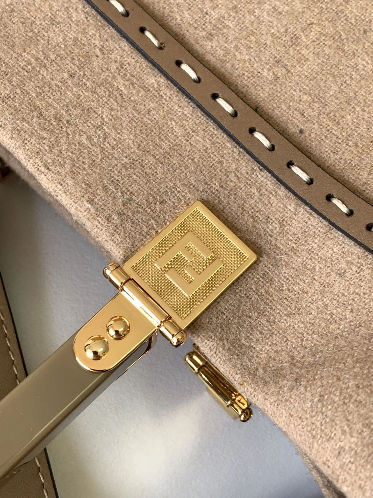 MOMO--- 8BH386-AHJ9-F1F1T sunshine shopper item:C-B063K2319R
