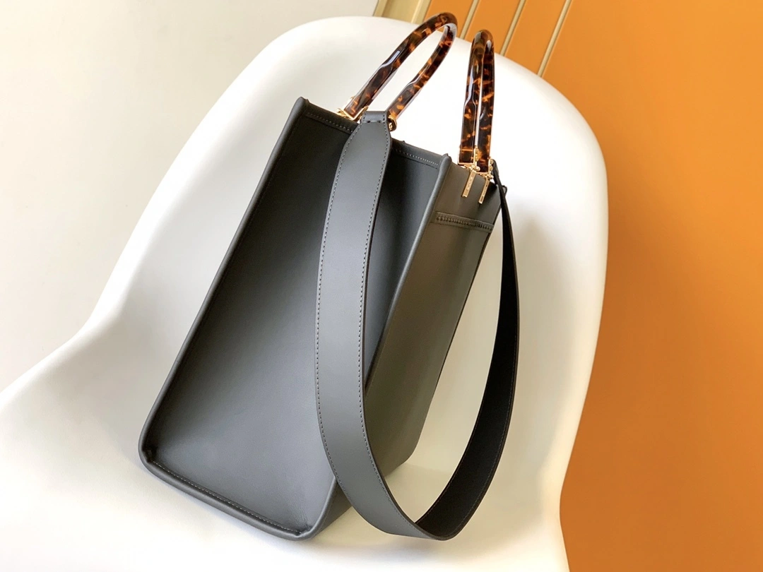 MOMO--- 8BH386-AHN5-F1DMK waxed skin sunshine shopper item:C-B063K2316R