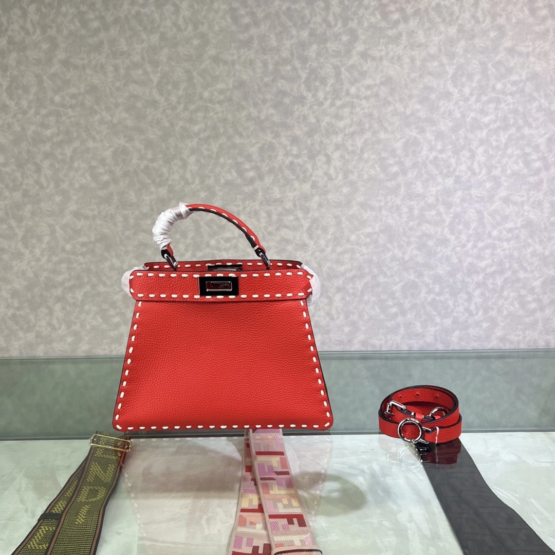 MOMO--- 8BN327-AFQ8-F0PG3 Peekaboo ISeeU item:C-B063K2314R