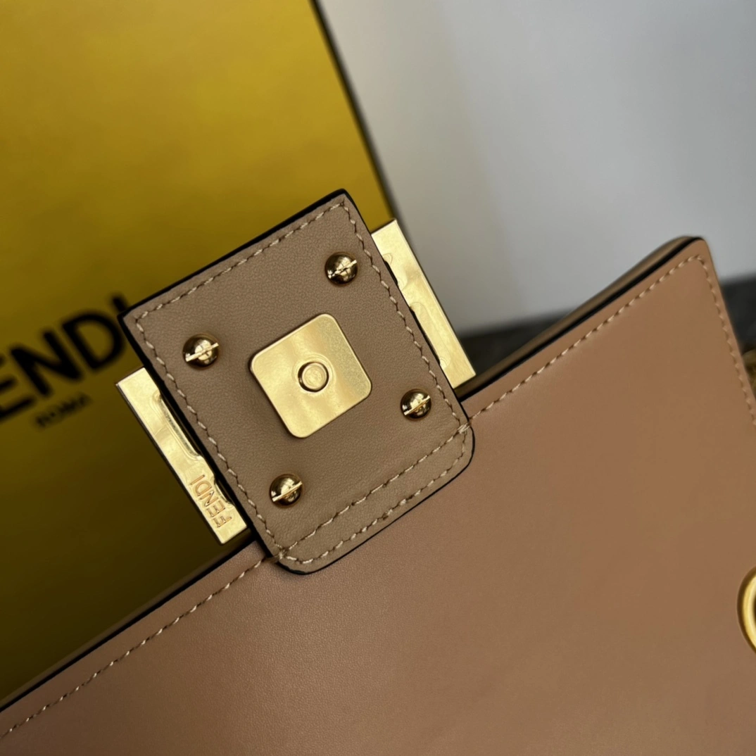 MOMO--- 8BR793-AQ10-F1MB8 Baguette item:C-B063K2223R