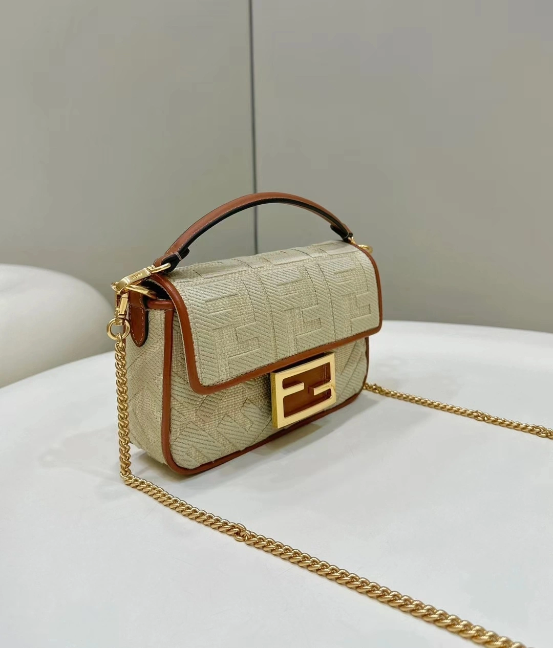 MOMO--- 8BS017-AP4M-F1LMP Baguette item:C-B063K2304R