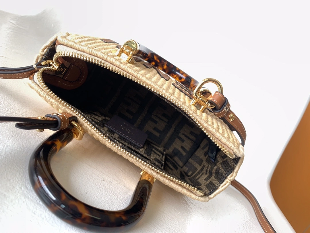 MOMO--- 8BS067-ANWS-F1LMM Mini ByThe Way item:C-B063K2302R