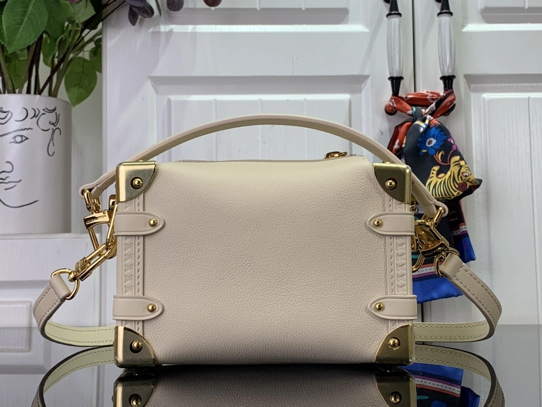 &MOMO--- 8V M23915 Side Trunk PM sheepskin item:D-B174E1706