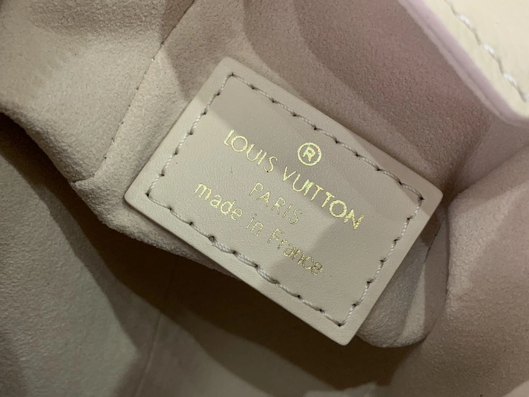 &MOMO--- 8V M23915 Side Trunk PM sheepskin item:D-B174E1706