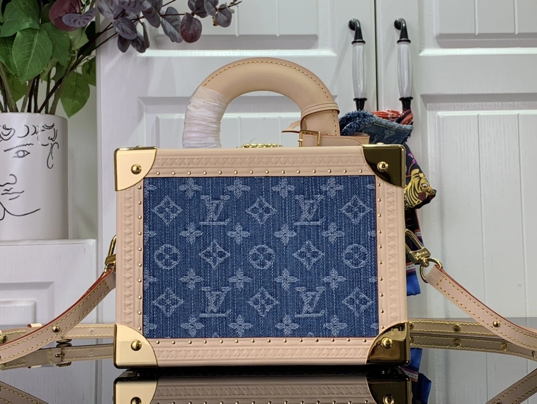 MOMO--- 8V M24161 Petite Valise Monogram Denium cowhide item:D-B174E1723